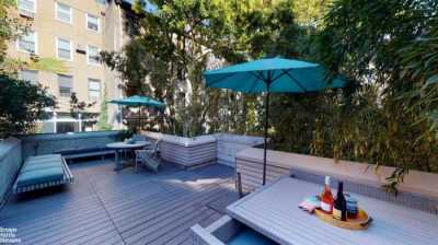 Apartment For Sale in Chelsea, New York