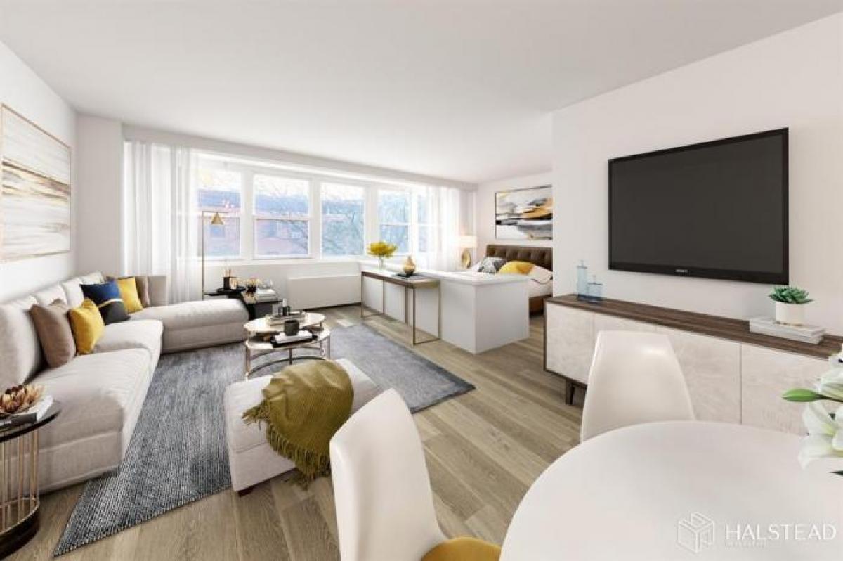 Picture of Apartment For Sale in Chelsea, New York, United States