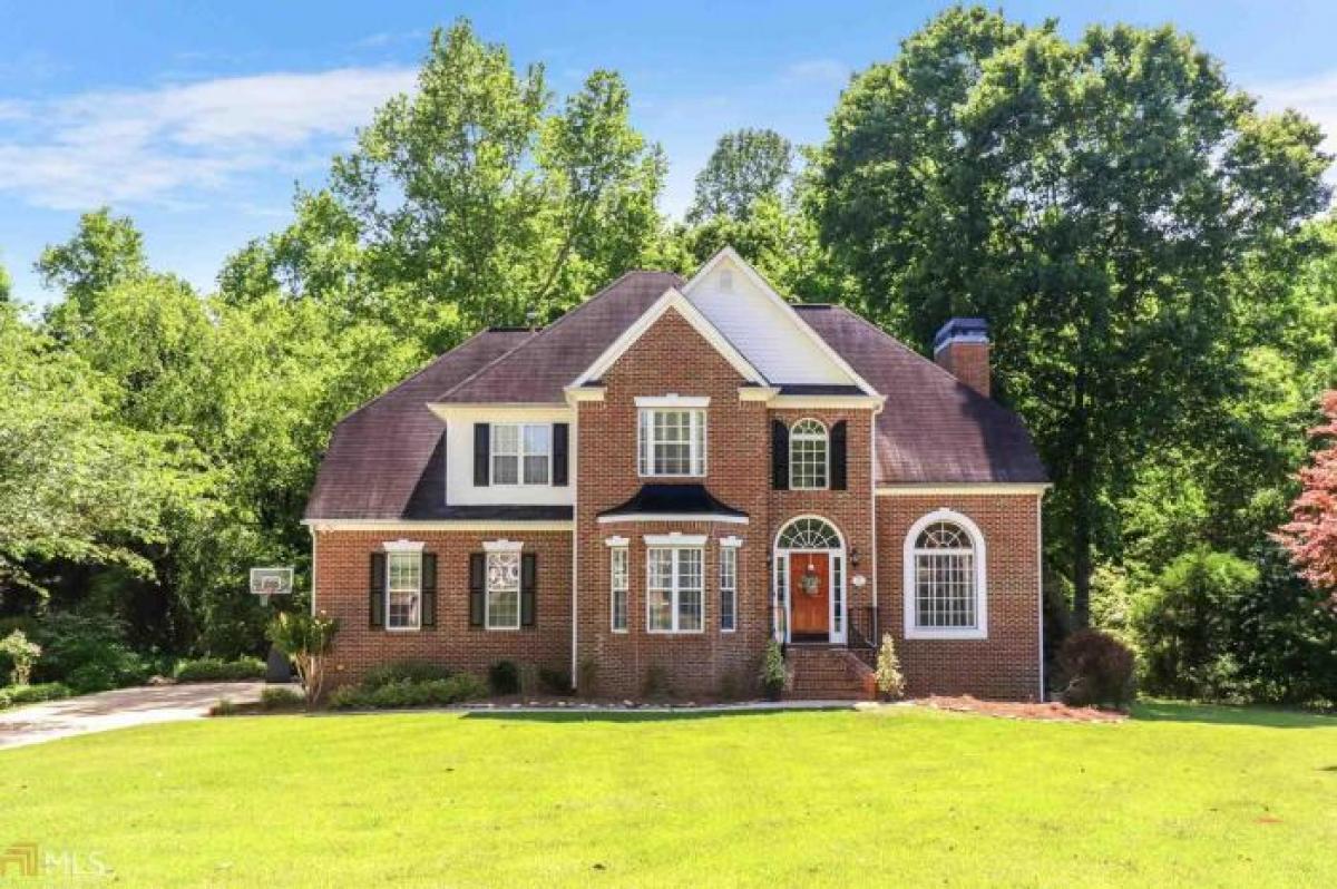 Picture of Home For Sale in Newnan, Georgia, United States