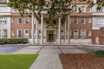 Condo For Sale in Atlanta, Georgia