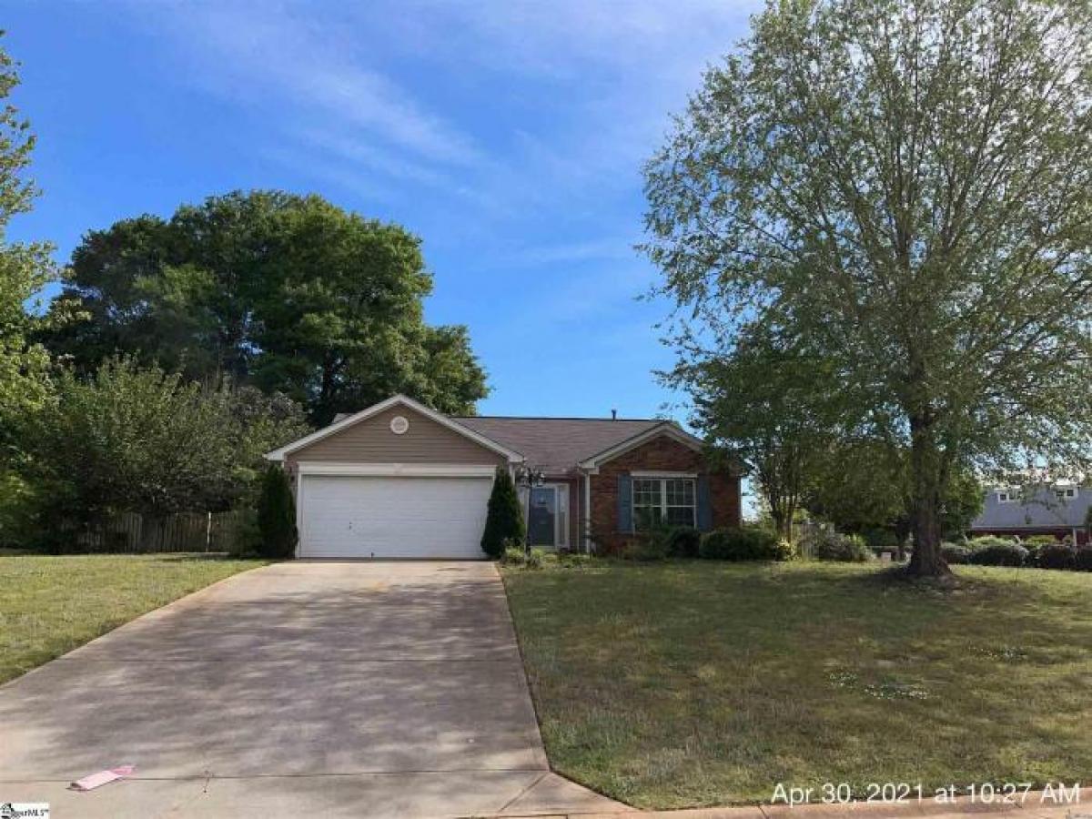 Picture of Home For Sale in Piedmont, South Carolina, United States
