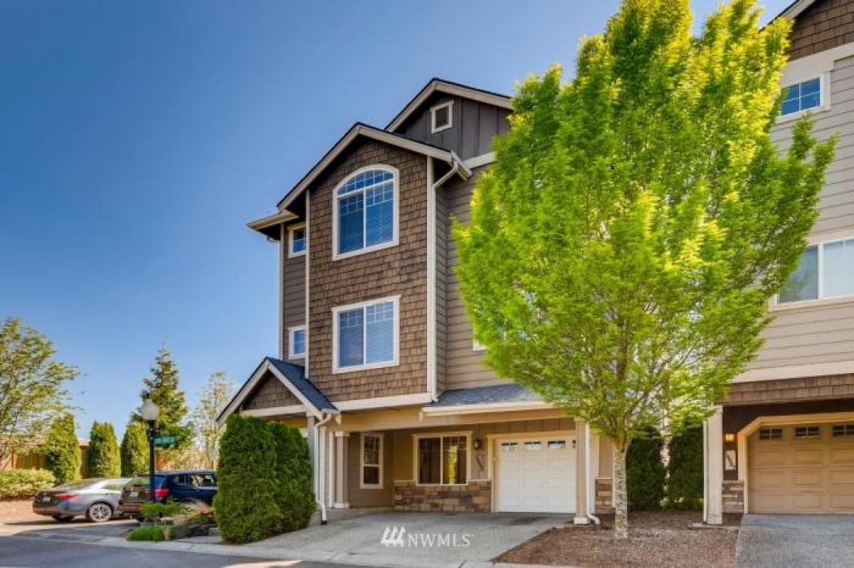 Picture of Condo For Sale in Everett, Washington, United States