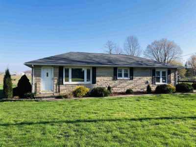 Home For Sale in Bedford, Indiana