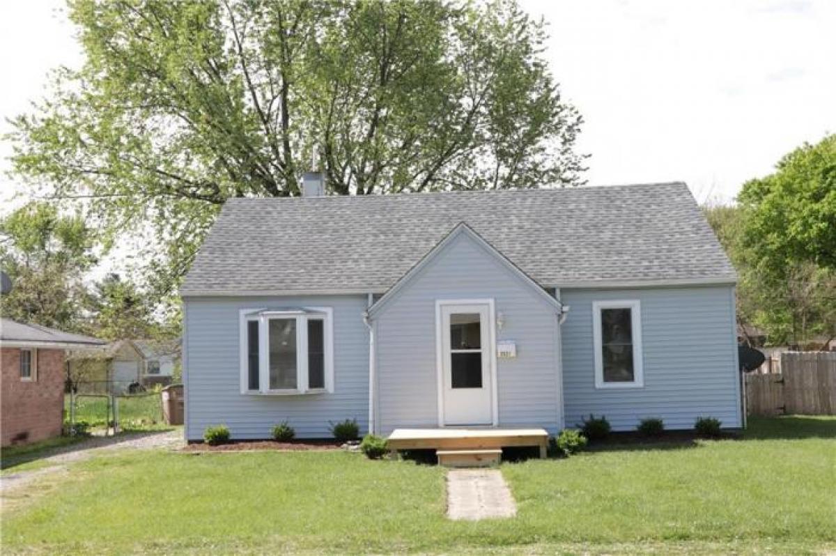 Picture of Home For Sale in Columbus, Indiana, United States