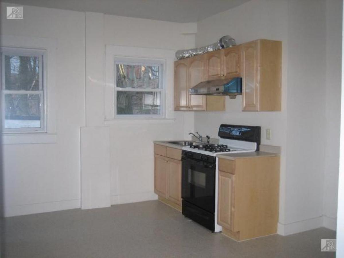 Picture of Apartment For Rent in Newton, Massachusetts, United States