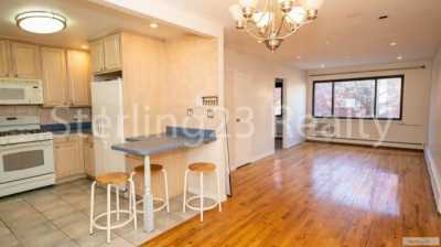 Apartment For Rent in Queens, New York
