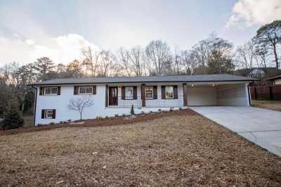 Home For Sale in Calhoun, Georgia