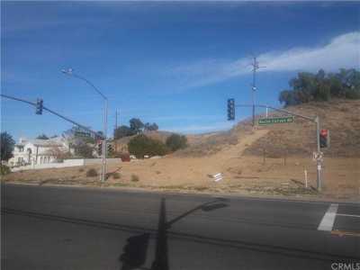 Residential Land For Sale in Colton, California
