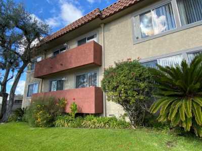Apartment For Rent in Redondo Beach, California