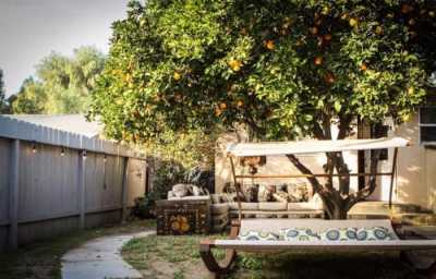 Apartment For Rent in Tarzana, California