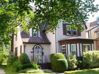 Home For Sale in Forest Hills, New York