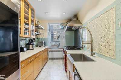 Apartment For Sale in Forest Hills, New York