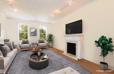Apartment For Sale in Forest Hills, New York