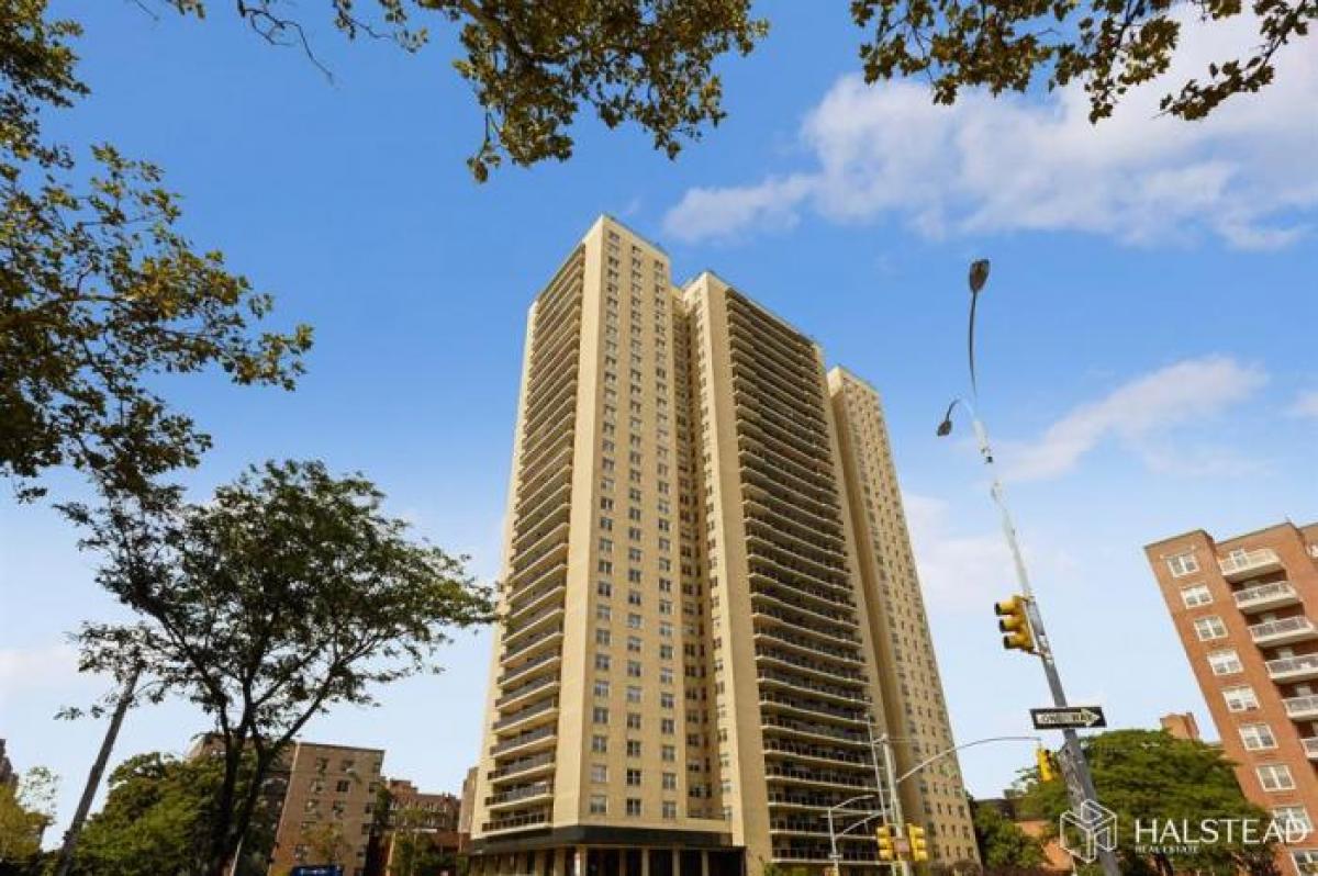 Picture of Apartment For Sale in Forest Hills, New York, United States