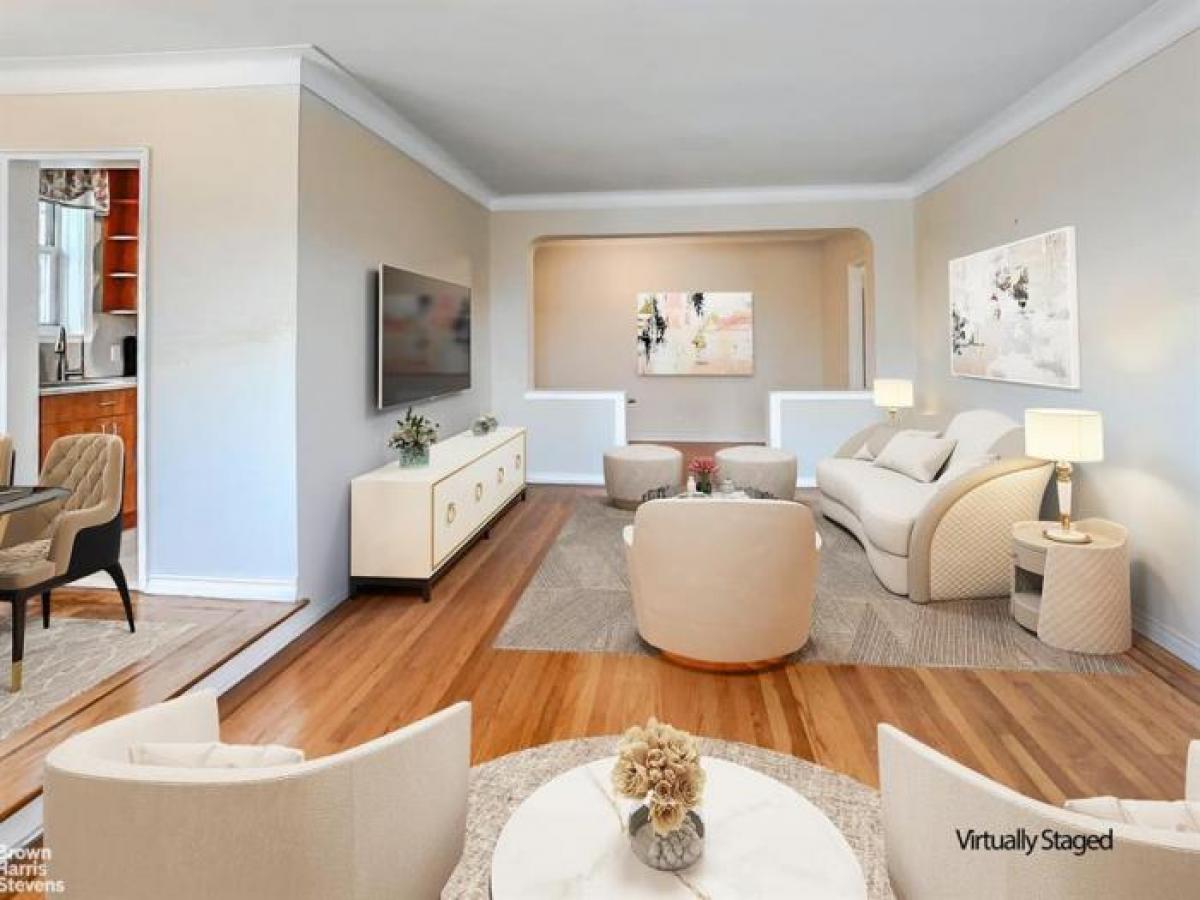 Picture of Apartment For Sale in Forest Hills, New York, United States