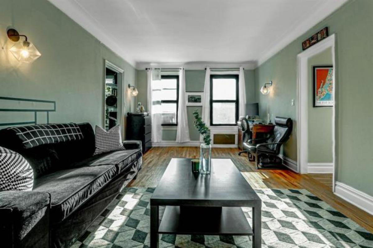 Picture of Apartment For Sale in Forest Hills, New York, United States