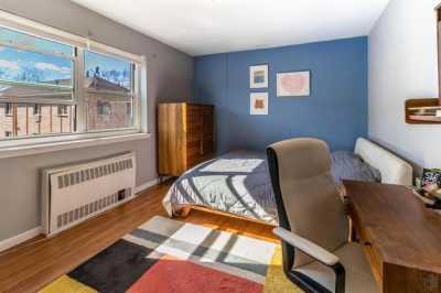 Apartment For Sale in Forest Hills, New York