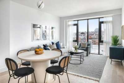 Apartment For Sale in Harlem, New York