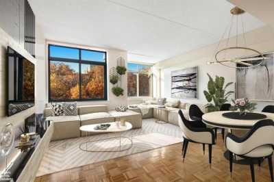 Apartment For Sale in Harlem, New York
