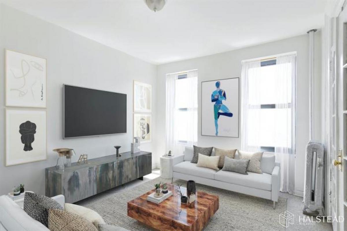 Picture of Apartment For Sale in Harlem, New York, United States