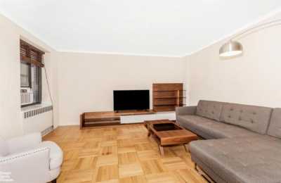 Apartment For Sale in Inwood, New York