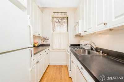 Apartment For Sale in Inwood, New York