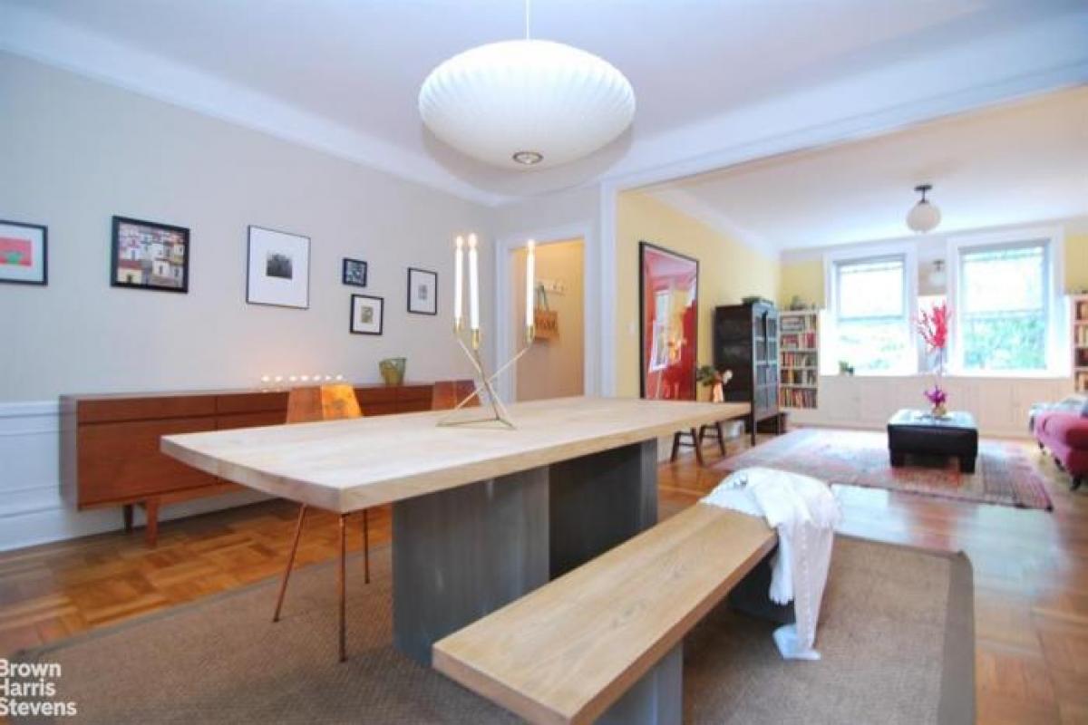 Picture of Apartment For Sale in Jackson Heights, New York, United States