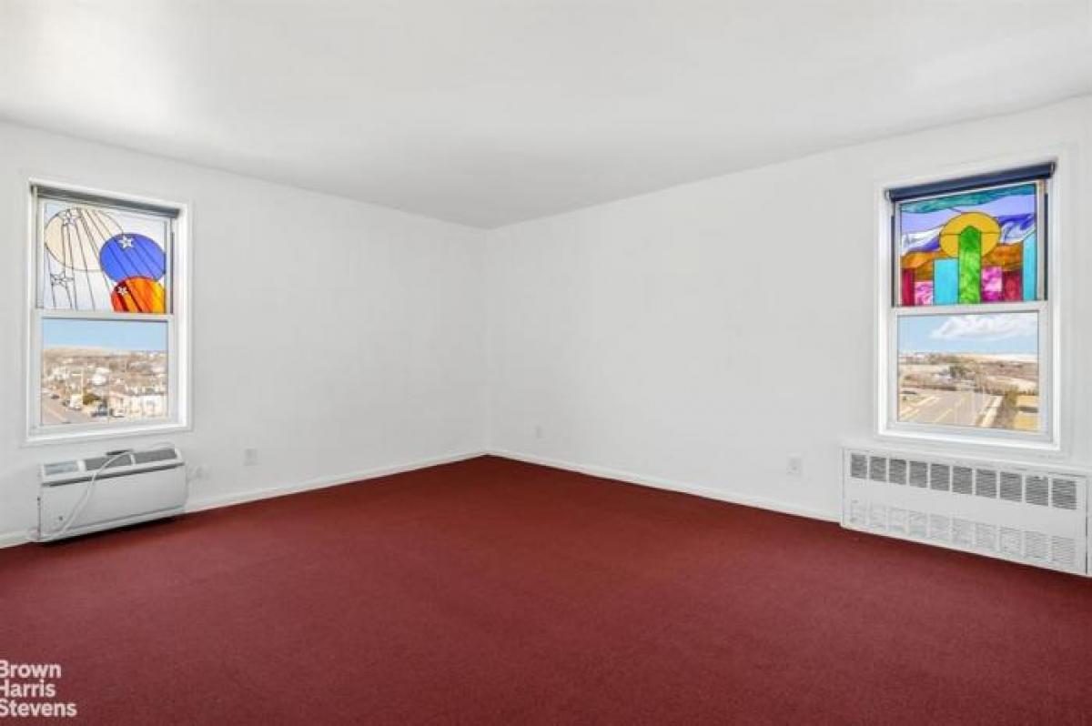 Picture of Apartment For Sale in Long Beach, New York, United States