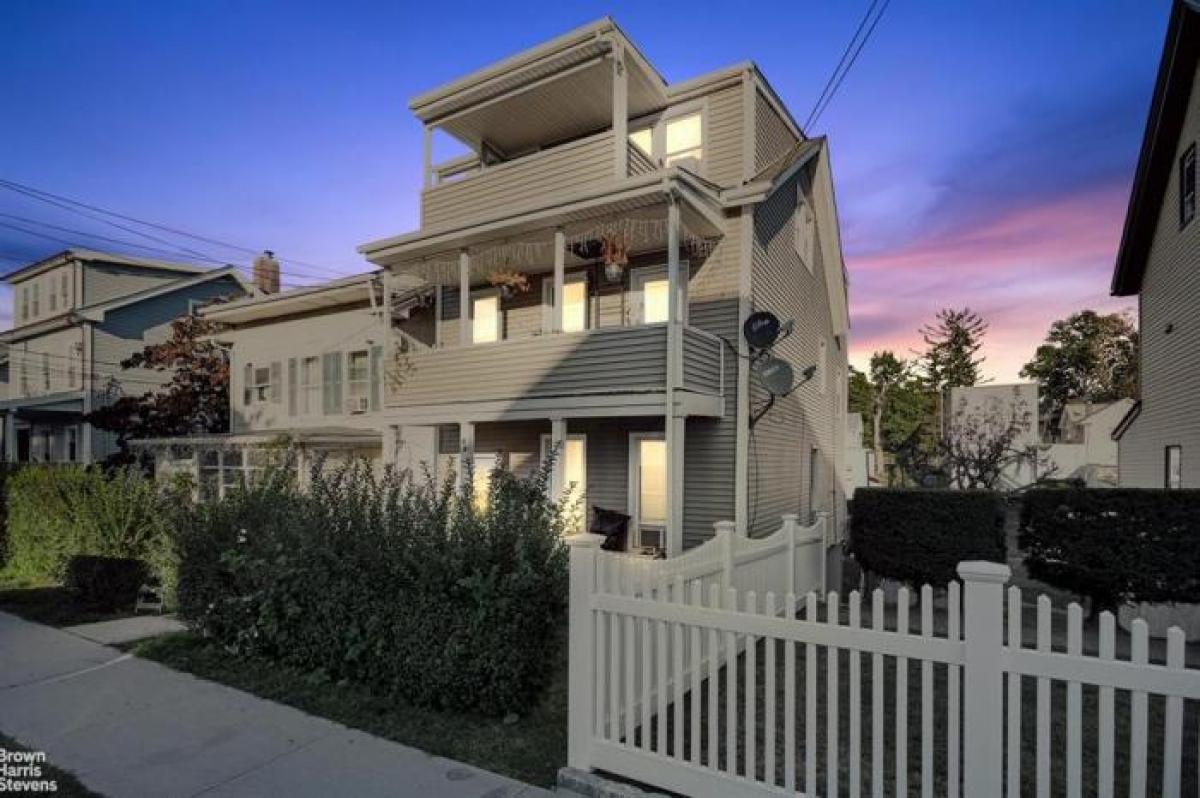 Picture of Home For Sale in Ossining, New York, United States