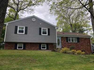 Home For Sale in Poughkeepsie, New York
