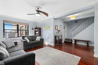 Apartment For Sale in Rego Park, New York