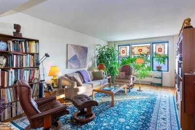 Apartment For Sale in Riverdale, New York
