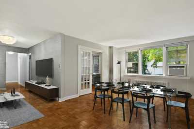 Apartment For Sale in Riverdale, New York