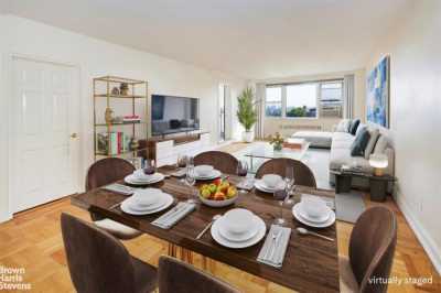 Apartment For Sale in Riverdale, New York