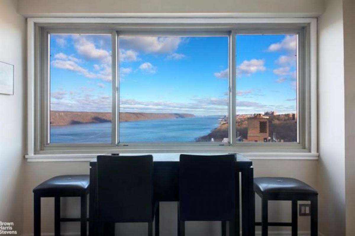 Picture of Apartment For Sale in Spuyten Duyvil, New York, United States