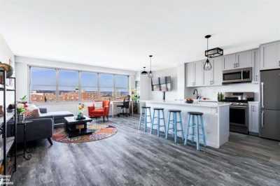 Apartment For Sale in Spuyten Duyvil, New York