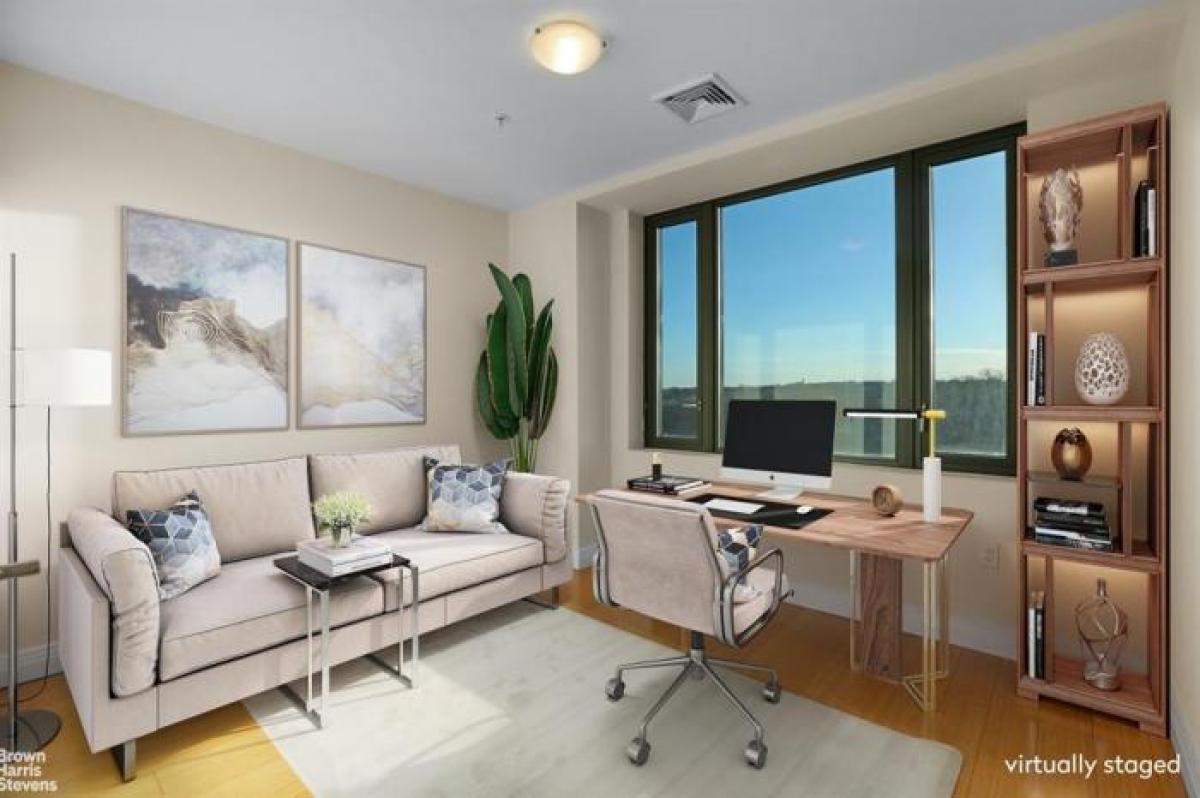 Picture of Apartment For Sale in Yonkers, New York, United States