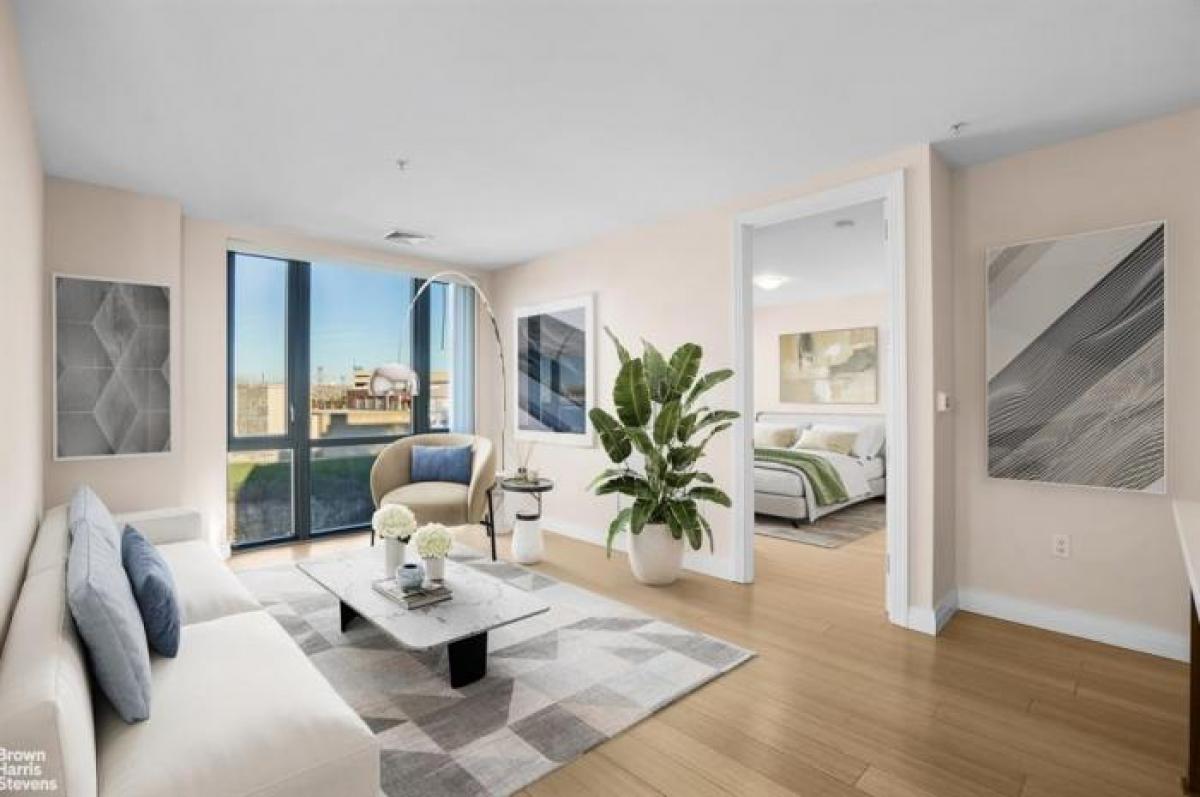 Picture of Apartment For Sale in Yonkers, New York, United States