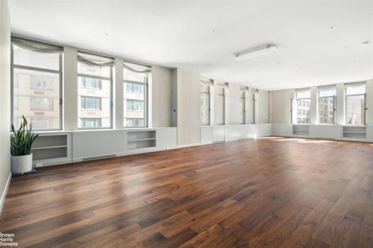 Picture of Apartment For Sale in Chelsea, New York, United States