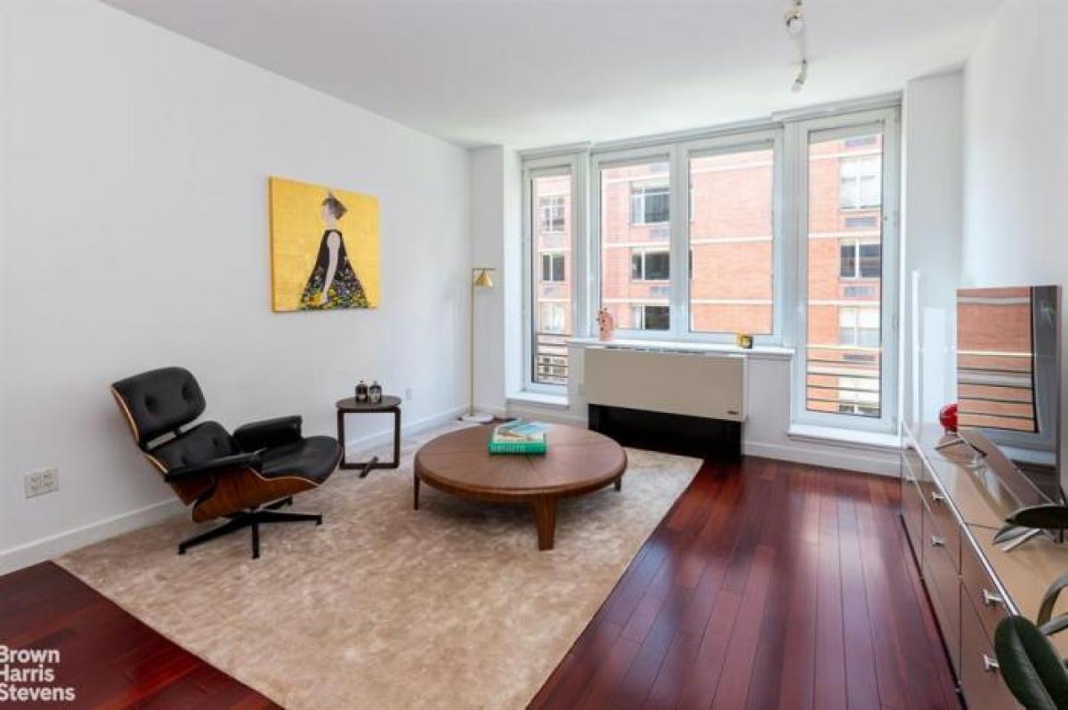 Picture of Apartment For Sale in Chelsea, New York, United States