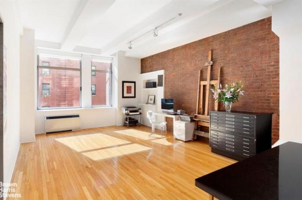 Picture of Apartment For Sale in Chelsea, New York, United States