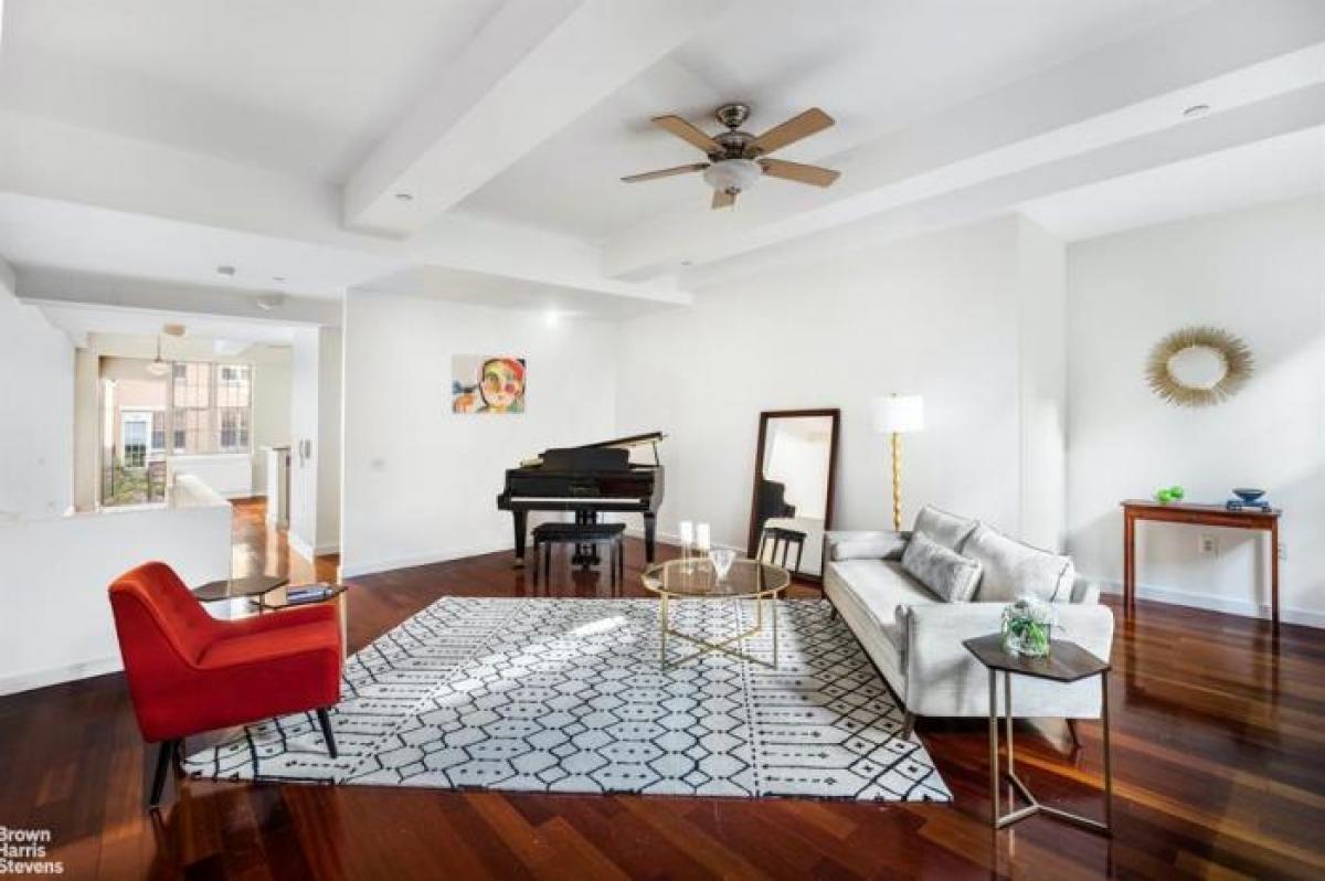 Picture of Apartment For Sale in Harlem, New York, United States