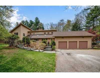 Home For Sale in Dover, Massachusetts