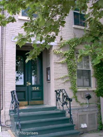 Apartment For Rent in 