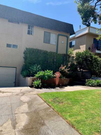 Apartment For Rent in Santa Monica, California