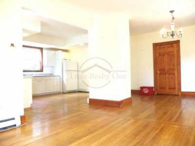 Apartment For Rent in Waltham, Massachusetts