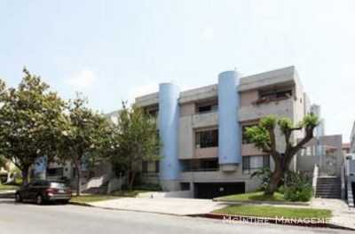 Apartment For Rent in Glendale, California