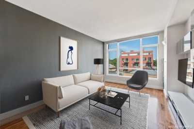 Condo For Sale in Brooklyn, New York