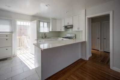 Apartment For Rent in San Bruno, California