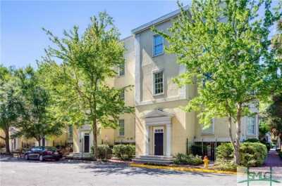 Apartment For Sale in Savannah, Georgia